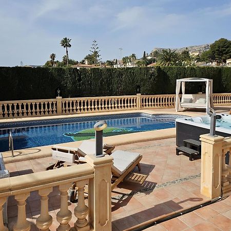Luxury Villa - Pool, Hot Tub, Aircon, Tvs, Home Cinema, Office, Gbit Internet, Sports Equipment Calpe Buitenkant foto