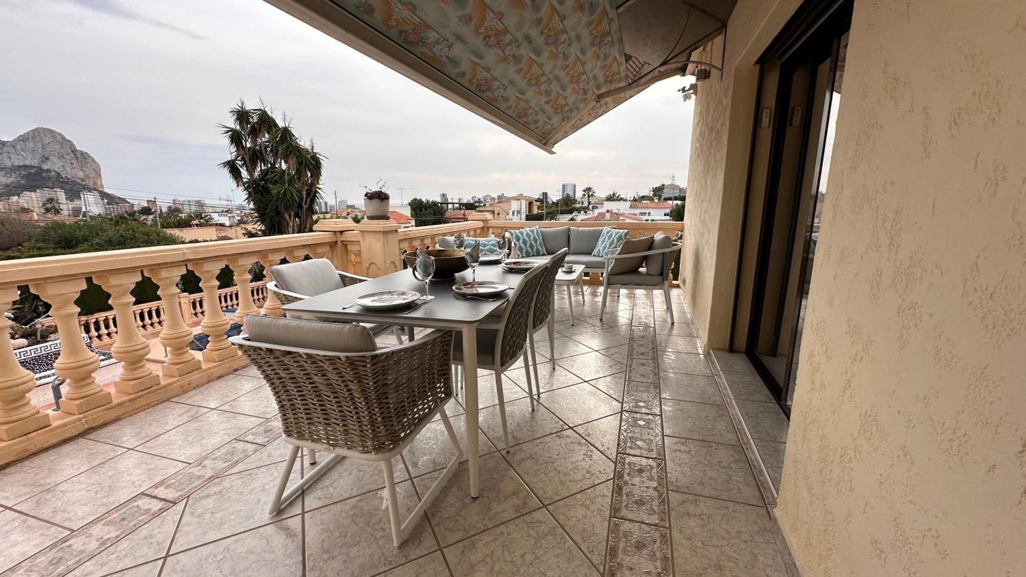 Luxury Villa - Pool, Hot Tub, Aircon, Tvs, Home Cinema, Office, Gbit Internet, Sports Equipment Calpe Buitenkant foto